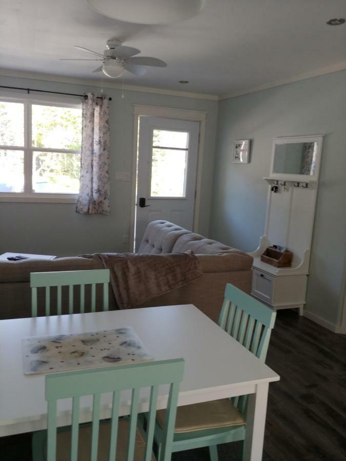 Lavenia Rose Cottages, Sunrise Cottage Catalina エクステリア 写真
