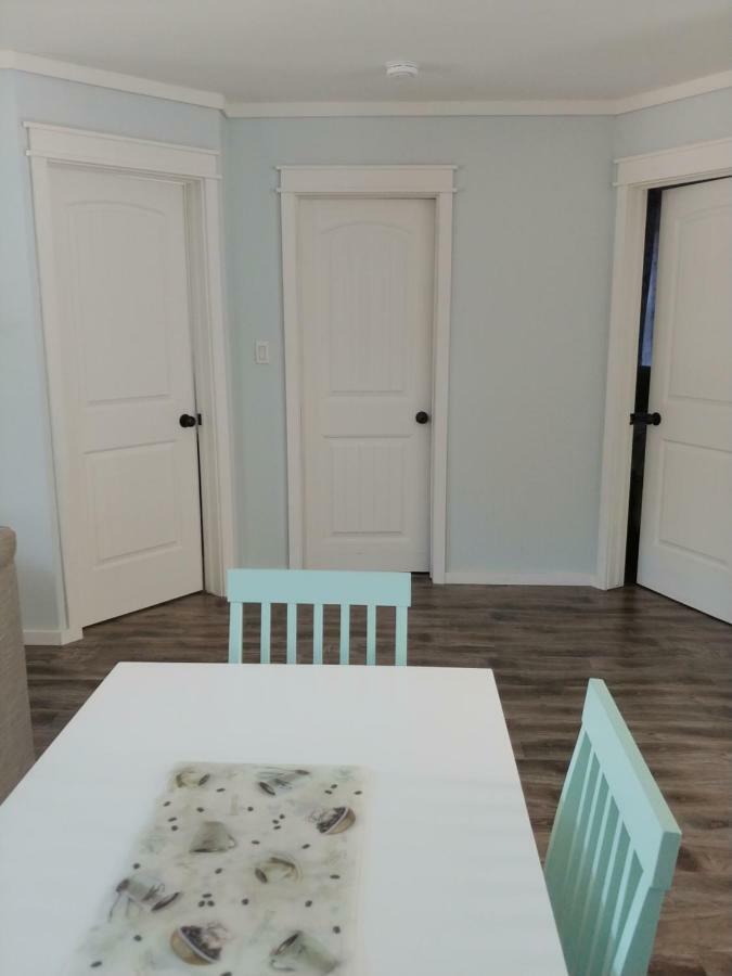 Lavenia Rose Cottages, Sunrise Cottage Catalina エクステリア 写真